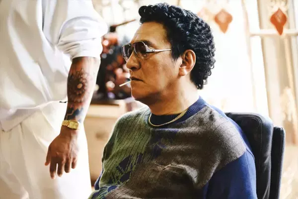 『TOKYO BURST』上田竜也、ピエール瀧、パク・ジファンら強烈個性の“悪人”集結！　場面写真解禁