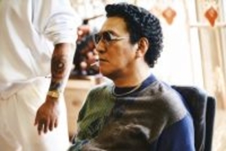 『TOKYO BURST』上田竜也、ピエール瀧、パク・ジファンら強烈個性の“悪人”集結！　場面写真解禁