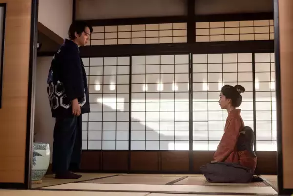 『風、薫る』“りん”見上愛、“亀吉”三浦貴大との対決にまさかの助け舟　“小魚の佃煮”にネット感動「いいツンデレ」「涙でた」