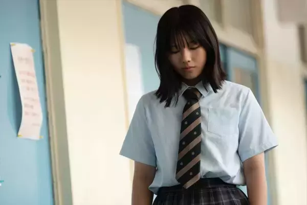 『青春ゲシュタルト崩壊』渡邉美穂、撮影でバスケの腕前も披露！ 　佐藤新との新カット＆メイキング画像解禁