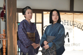 『風、薫る』“美津”水野美紀、まさかの行動にネット爆笑　接客姿には称賛も「母上強すぎ」「さすがすぎる」