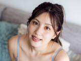 「熱烈日ハムファン美女25歳、抜群の透明感＆美ボディの最新グラビア」の画像1