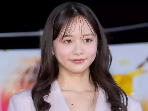 森香澄が31歳！　ランジェリー姿にきつねダンスも　“あざとかわいい”インスタをチェック
