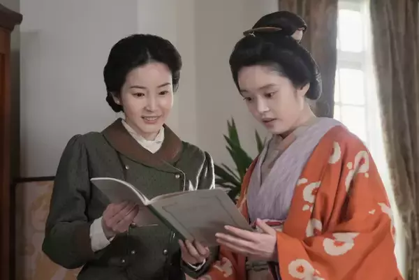 来週の『ばけばけ』“トキ”高石あかり、“ラン”蓮佛美沙子に英語上達のコツを聞く