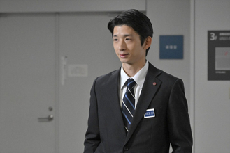 緒形敦、『東京P.D. 警視庁広報2係』にて父・直人と地上波ドラマ親子初共演　安藤直司（直人）の若い頃を演じる