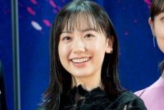 芦田愛菜、初共演・唐沢寿明との撮影は「いっぱいいっぱいでお芝居をさせていただいた」