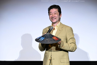浅野忠信、真田広之のアクションを絶賛　『モータルコンバット』共演の裏側