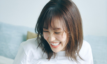 松田里奈1st写真集『まつりの時間』、照れ顔のランジェリーカット解禁