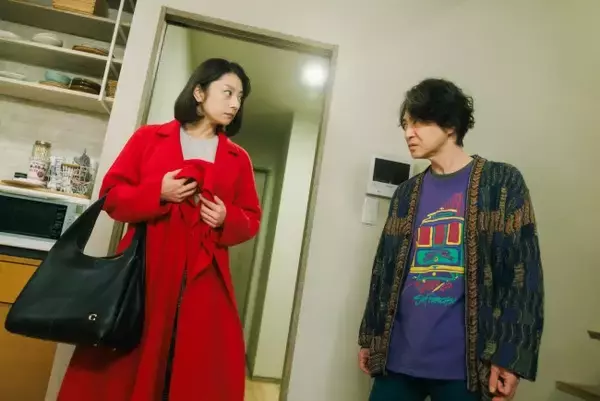 「『コタツがない家』第9話　“万里江”小池栄子、ある大事なことに気づく」の画像