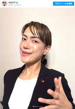 小野田紀美大臣にそっくり!?　よしもと新喜劇美女のなりきりコスに反響「凄いクオリティ」