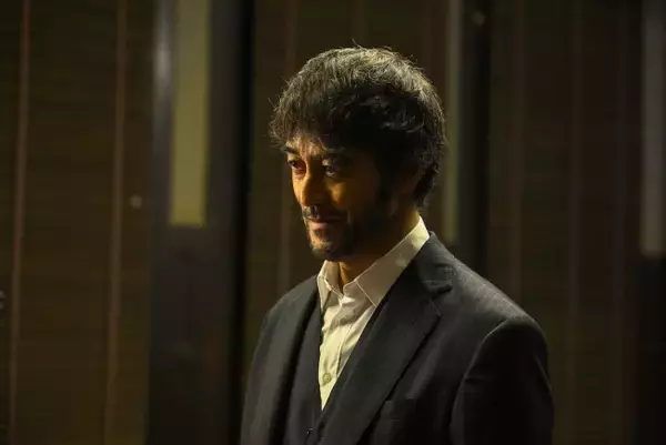 『VIVANT』第15話“乃木”堺雅人、“野崎”阿部寛を追うため3人のターゲットに迫る