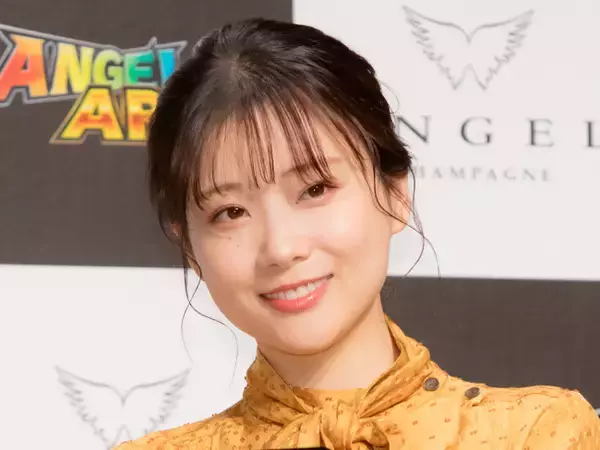 重盛さと美の印象が激変！　ロングヘアをバッサリ　最新ショットに反響
