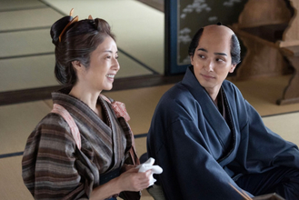 『べらぼう』第41回 “蔦重”横浜流星、“歌麿”染谷将太と仕事を進める中、母“つよ”高岡早紀の身体に異変