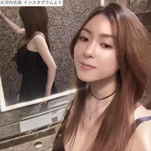 54歳美魔女モデル・大河内志保、エレガントなドレス姿が「スタイル抜群」「綺麗すぎる」　元夫は新庄剛志