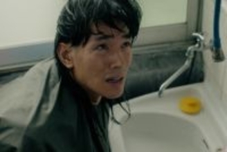 中島歩×草川拓弥Ｗ主演 レトロな理容室を舞台にした新感覚アクションコメディ『俺たちバッドバーバーズ』今夜スタート