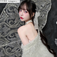 中村雅俊の美人娘36歳、オフショル姿が「スタイル抜群」「すっごい美肌」「綺麗すぎる」