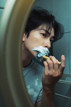 色っぽすぎるシェービング姿！　町田啓太、活動15周年アニバーサリーフォトブックより台北撮影カット解禁