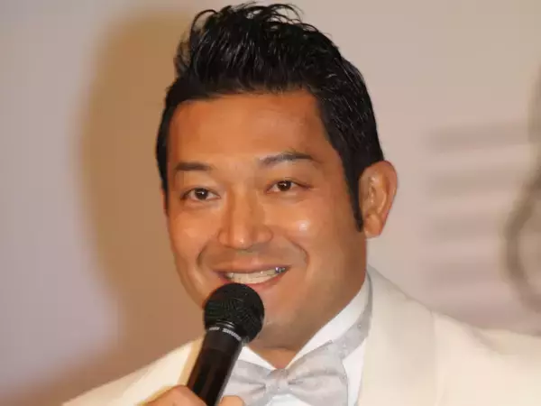 “ぐっさん”山口智充、奇跡すぎる寝癖に驚き「セットでもなかなか難しい」