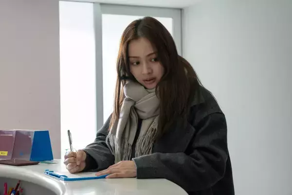 『略奪奪婚』“千春”内田理央、関係者全員集合で戦慄　ネットは興奮「ド修羅場」「地獄の構図」（ネタバレあり）