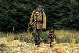 ブラッド・ピット×義足の元軍用偵察犬、過酷な大自然を生き抜く『ハート・オブ・ビースト』予告解禁