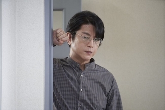 及川光博、“シロさん”西島秀俊の元カレ役！　『きのう何食べた？ season2』第5話に登場