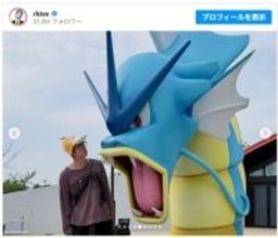 BTS RM、お忍びでポケパークを満喫！　アイスの食べ方に注目集まる「破壊してて滅」「愛おしすぎるｗ」