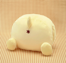 ポムポムプリンの“おしりクッション”が付録！　デビュー30周年を記念したムック発売へ