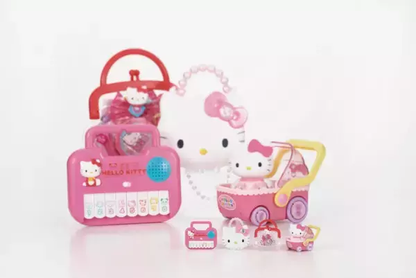 ハローキティの“ロングセラーおもちゃ”がミニチュア化！　「サイフおしゃれ」などカプセルトイに登場