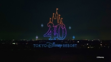 東京ディズニーリゾート初の「ドローンショー」開催決定！　静岡、北海道、宮城の花火大会で