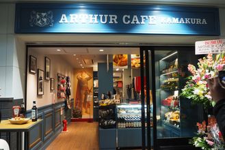 鎌倉に誕生した「ARTHUR CAFE KAMAKURA」に潜入！　イギリスをコンセプトにしたフード＆グッズが写真映え抜群だった＜取材レポ＞