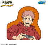 「『呪術廻戦』セガ ラッキーくじに登場！　虎杖や五条のダイカットクッションなど展開へ」の画像1