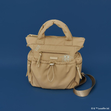 『マンダロリアン』×「サマンサタバサ」がコラボ！　寝ているグローグーを刺しゅうしたバッグなど展開