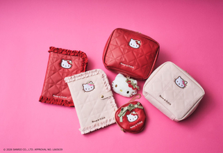 【明日発売】ハローキティ×「Maison de FLEUR」のコラボグッズ付き！　初ムック本が「ファミマ」に登場