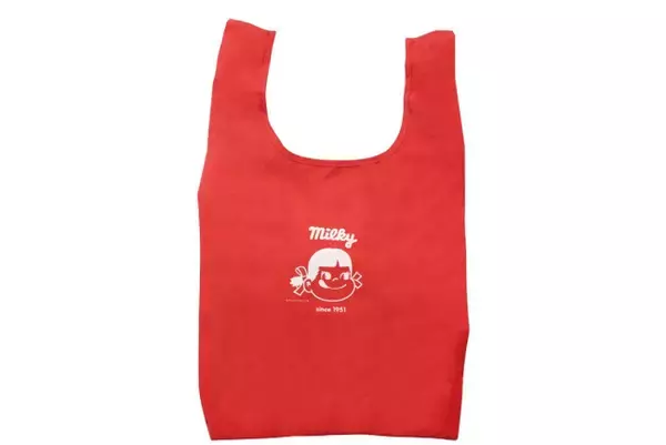 不二家「ミルキーエコバッグ」をプレゼントへ！　収納するとキャンディ形になる“75周年記念”デザイン