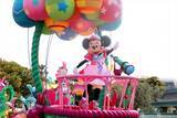 「TDL、3年ぶりに「イースター」開催！　パレード「うさたま大脱走！」にゲスト大興奮【東京ディズニーランド】」の画像1
