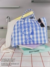 “スヌーピーのビッグトート”が登場！　『PEANUTS』×「FURFUR」コラボコレクションから