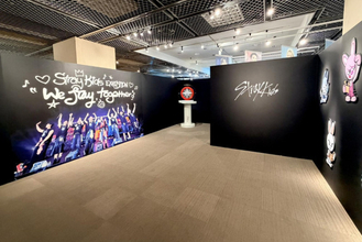 Stray Kids初の展覧会、福岡で1．3スタート！ 日本デビューから5年分の軌跡と愛が詰まった空間に