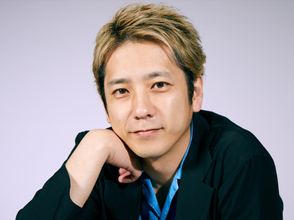 二宮和也＆松村北斗の“ガチオフショット”にファンもん絶！　「2人ともめっちゃ楽しそう」「最高のイチャイチャ」