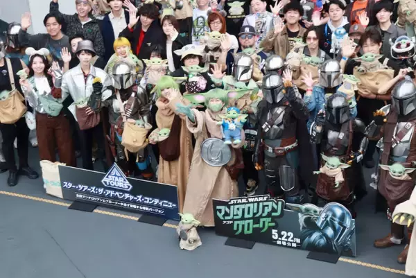 ディズニーランドで異例対応　早朝限りの『スター・ウォーズ』イベントでフルフェイス仮装が許可