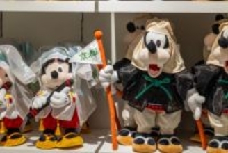 「ディズニーストア」京都ポルタ店が誕生！　牛若丸＆弁慶デザインの限定アイテムも用意