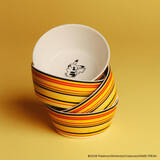 「『ポケモン』×「イッタラ」が初コラボ！　カラーストライプにピカチュウを描いたマグなど3種展開」の画像1