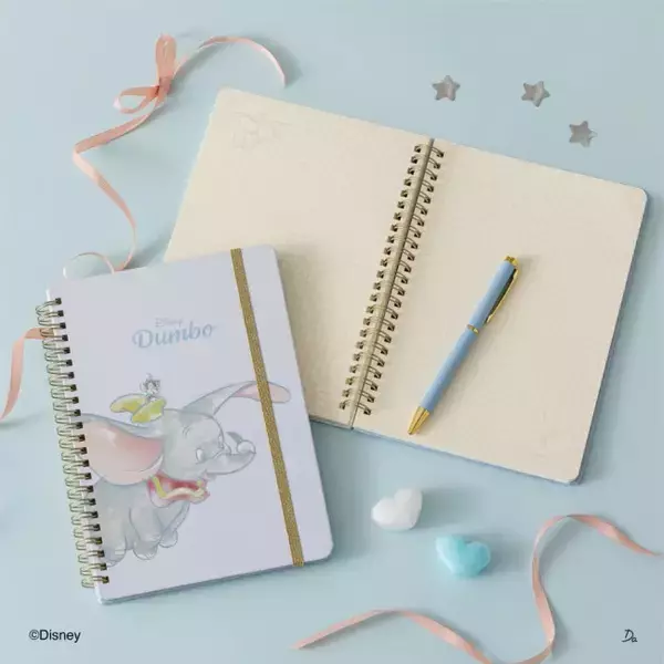 ダイソー「THREEPPY」に『ダンボ』新シリーズ登場！　淡いカラーリングのバッグなど全23種