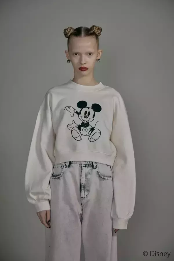 ミッキーマウス×「MURUA」がコラボ！　1930年代の“ボタンアイ”を採用したトートなど全3型展開へ