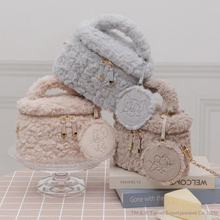 『トムとジェリー』×「RANDA」が初コラボ！　ファーで表現したシューズやバッグを展開