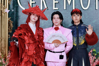 ミセスが語る『桃太郎』衣装のこだわり　若井は犬＆猿＆キジを一人で担当＜Mrs. GREEN APPLE presents 『CEREMONY』＞