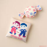 「「Afternoon Tea LIVING」×ペコちゃんが初コラボ！　キャンディ形クッションなど全64種を展開」の画像1