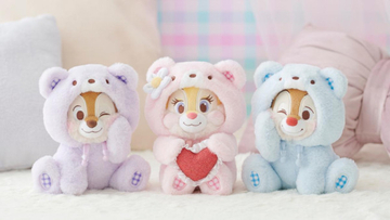 「ディズニーストア」チップとデールの誕生日をお祝い！　くまのパジャマ姿がかわいい新作グッズ登場