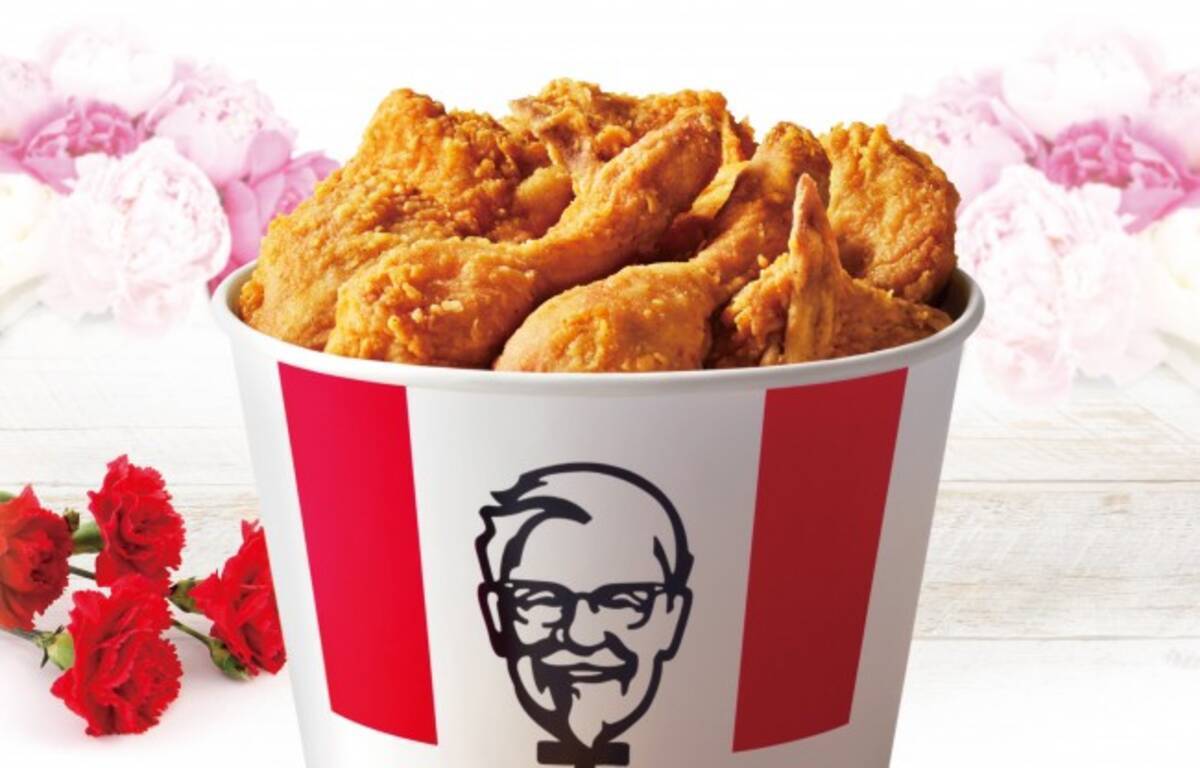 ケンタッキー 母の日バーレル 登場 オリジナルチキン がたっぷり入ったパック 21年5月4日 エキサイトニュース