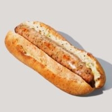 スタバ、肉汁あふれるサンドイッチが登場！　バニラの甘さ広がるドーナツも発売