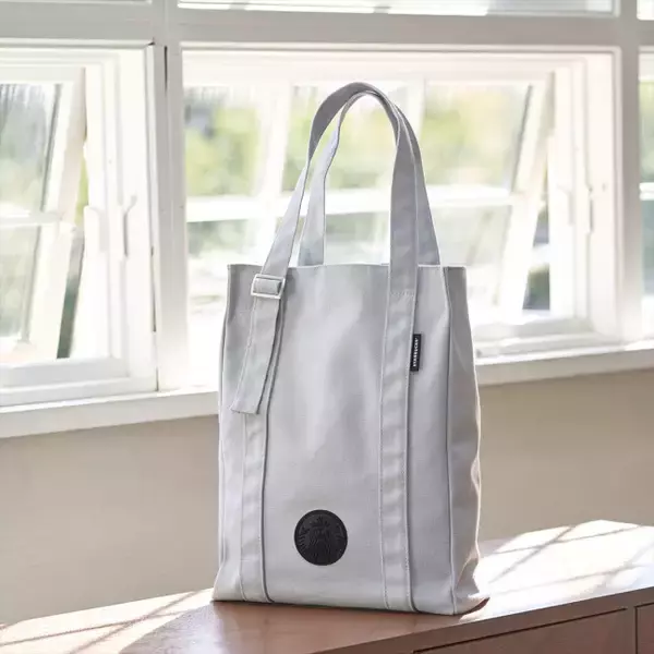 スタバ「福袋」11．4抽選エントリー開始！　今年は「当たるとラッキー」な限定1000個の特別タンブラーを用意